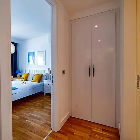 Golden Stones House View 4*
